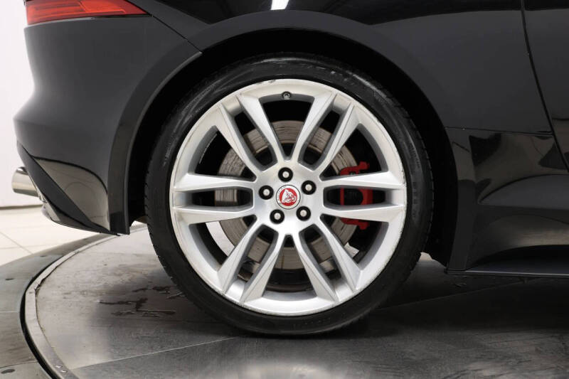 2014 Jaguar F-TYPE V8 S