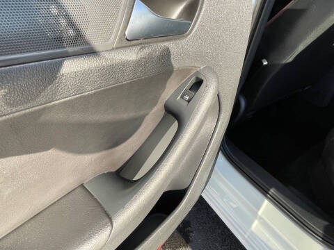 2011 Volkswagen Jetta