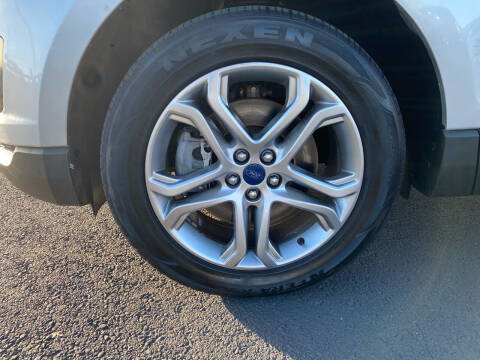 2016 Ford Edge Titanium