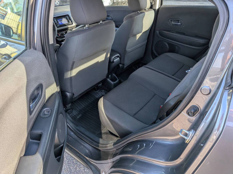 2021 Honda HR-V LX