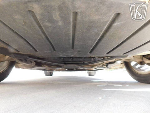 2004 Ford Thunderbird Deluxe