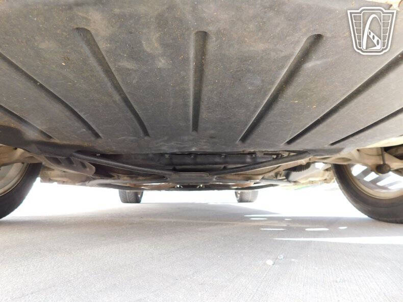 2004 Ford Thunderbird Deluxe