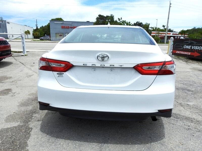 2020 TOYOTA Camry Sedan - $18,900