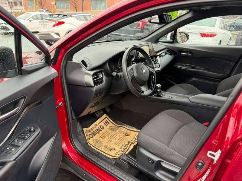 2018 Toyota C-HR XLE Premium