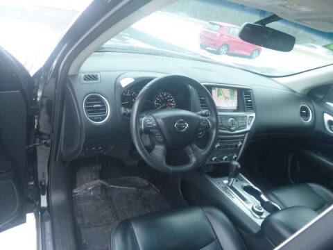 2018 Nissan Pathfinder SL