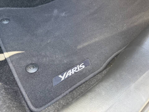 2020 Toyota Yaris Hatchback XLE