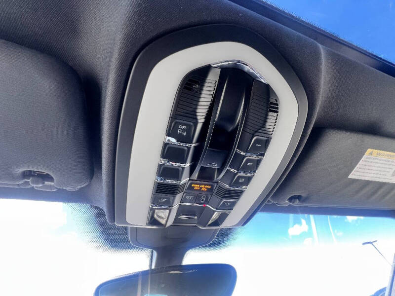 2014 Porsche Cayenne
