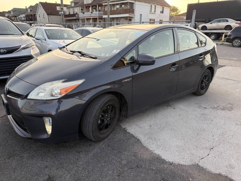 2013 Toyota Prius Three