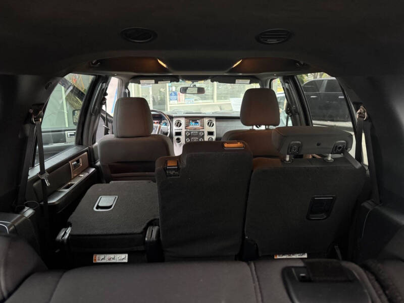 2017 Ford Expedition EL XLT