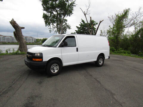 2021 Chevrolet Express 2500