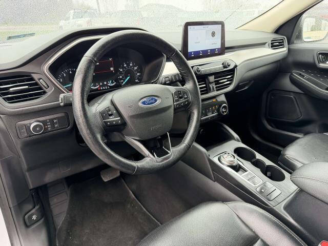 2020 Ford Escape SEL