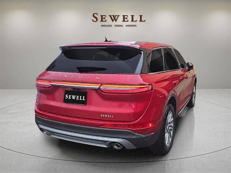 2025 Lincoln Corsair Premiere