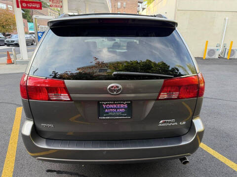 2005 Toyota Sienna