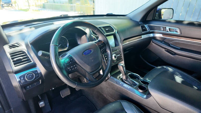 2017 Ford Explorer Limited