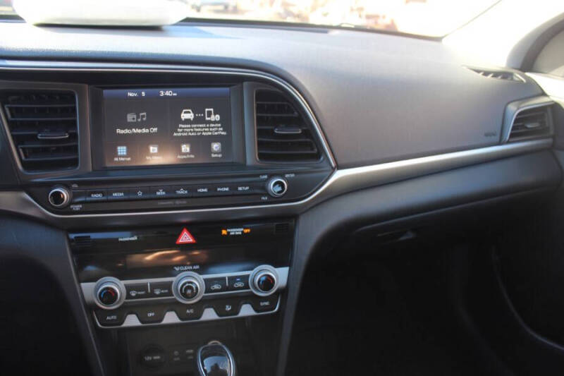 2020 Hyundai Elantra