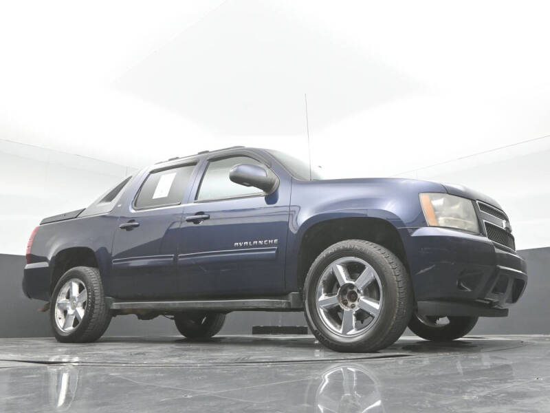 2011 Chevrolet Avalanche LT