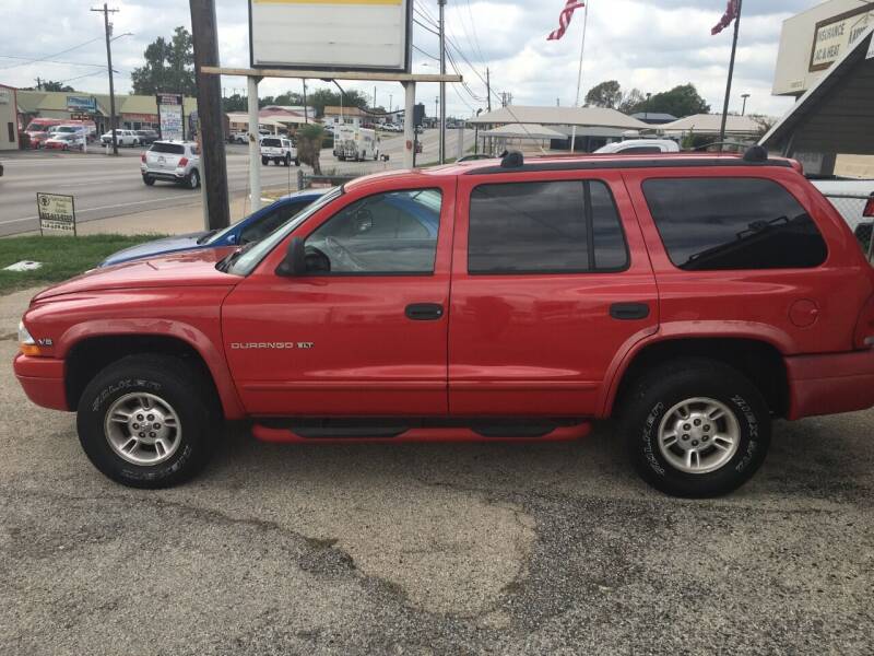1998 Dodge Durango for sale at A ASSOCIATED VEHICLE SALES in Weatherford TX