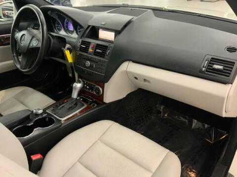 2011 Mercedes-Benz C-Class C 300 Luxury