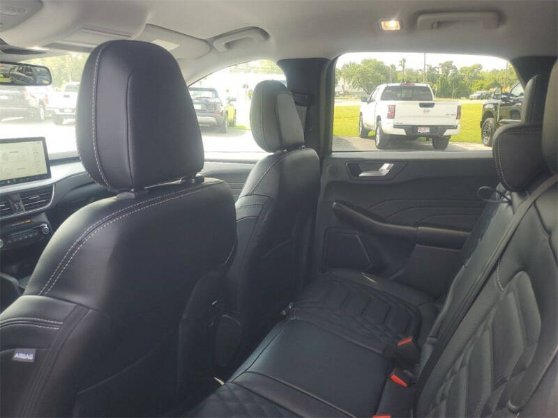 2024 Ford Escape Platinum