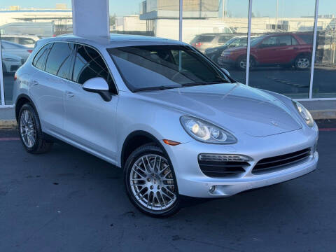 2011 Porsche Cayenne S