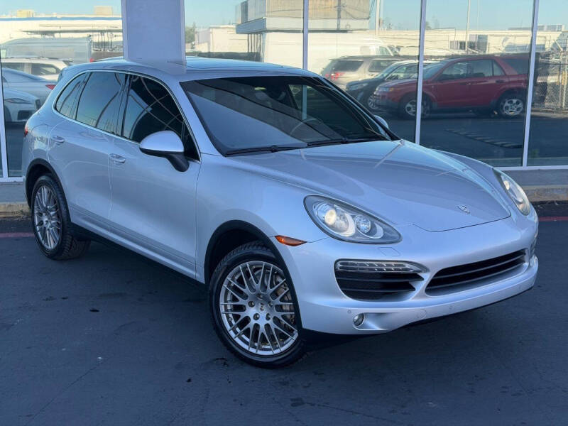 2011 Porsche Cayenne S