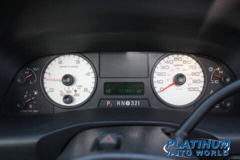 2005 Ford F-350 Super Duty Lariat