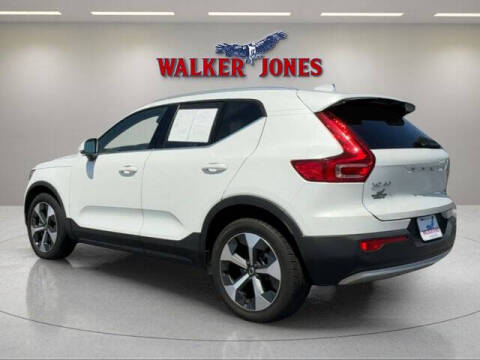 2024 Volvo XC40 B5 Core Bright Theme