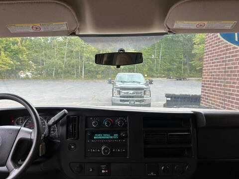 2017 GMC Savana 2500