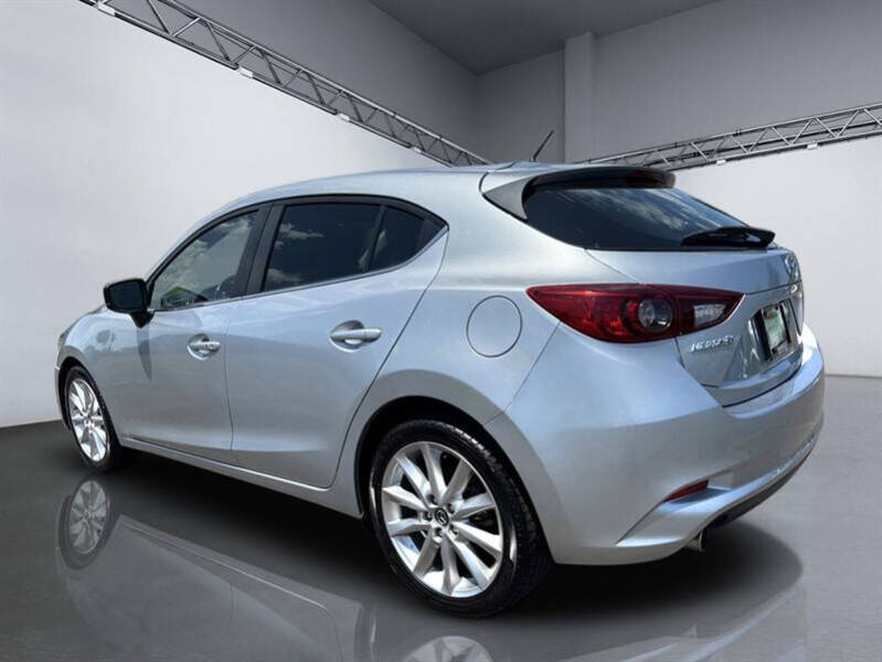 2017 Mazda MAZDA3 Touring 2.5
