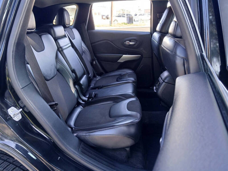 2018 Jeep Cherokee Latitude Plus