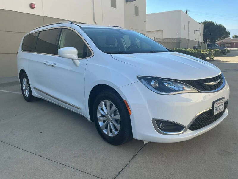 2019 Chrysler Pacifica Touring L