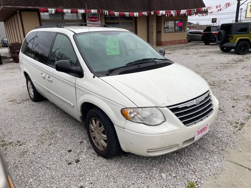 2007 Chrysler Town and Country for sale at G LONG'S AUTO EXCHANGE in Brazil IN