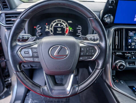 2023 Lexus LX 600 Luxury