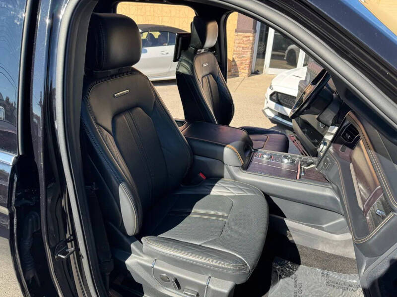 2022 Ford Expedition Platinum