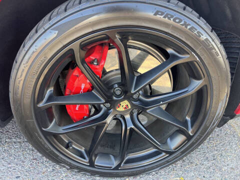 2023 Porsche Macan GTS