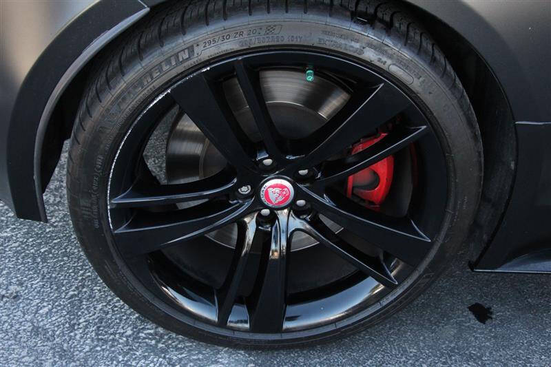 2015 Jaguar F-TYPE R