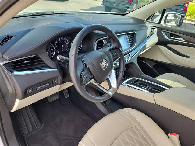 2022 Buick Enclave Avenir