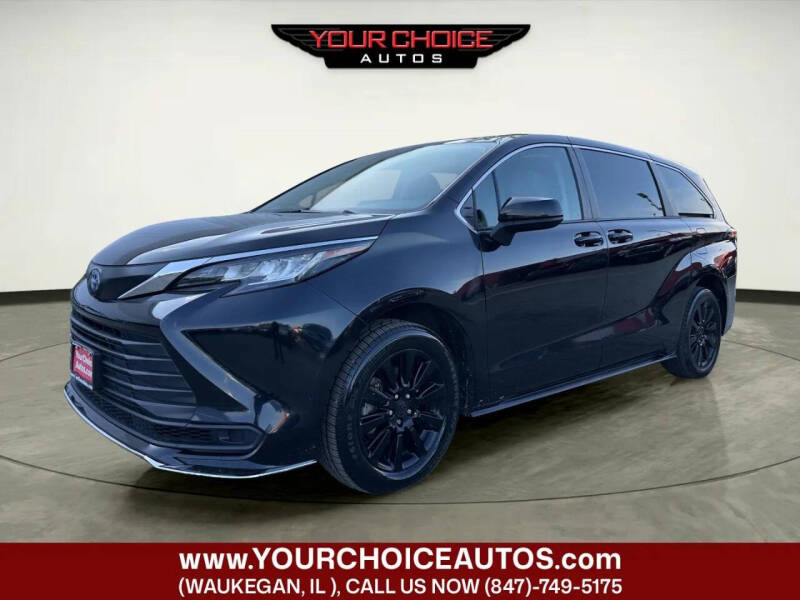 2023 Toyota Sienna LE 8-Passenger