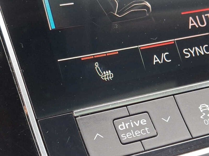 2023 Audi Q7 quattro Premium Plus 55 TFSI