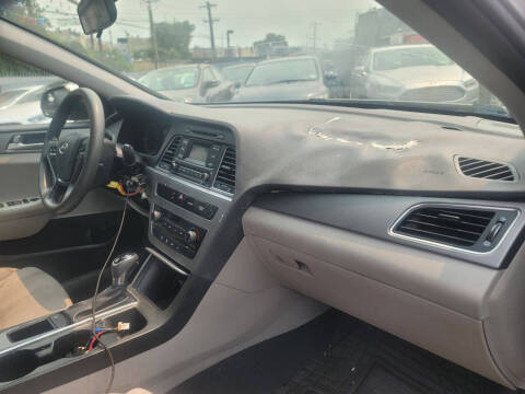 2015 Hyundai Sonata SE