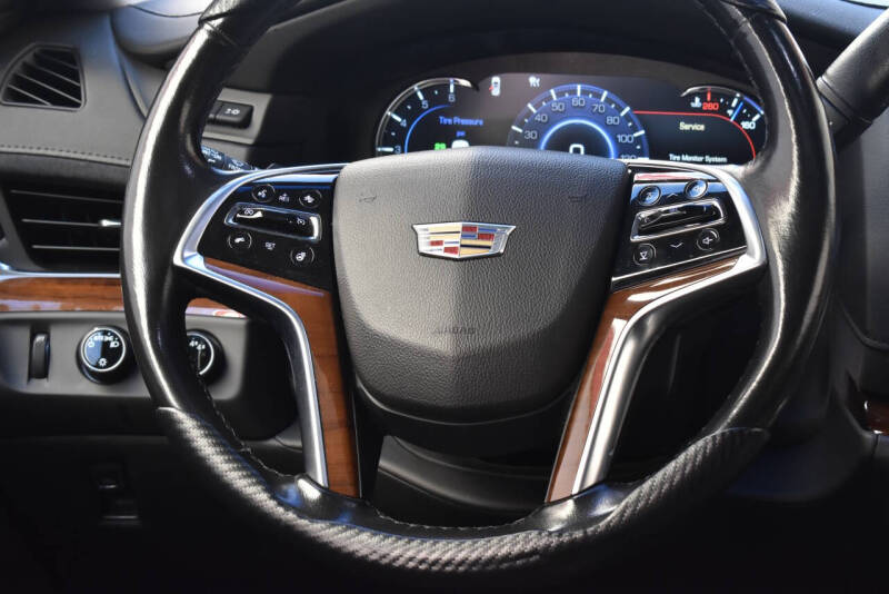 2017 Cadillac Escalade ESV Premium Luxury