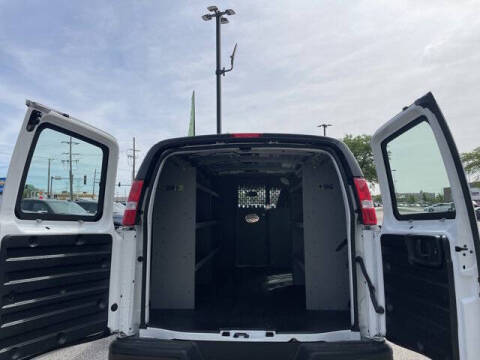 2025 Chevrolet Express 3500