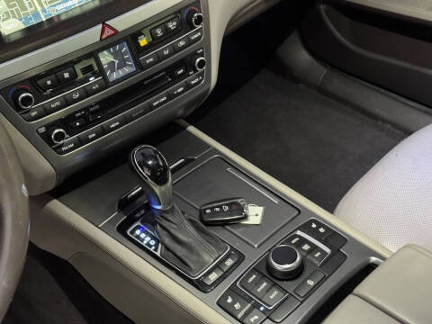 2015 Hyundai Genesis 5.0L