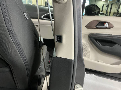 2019 Chrysler Pacifica Touring Plus