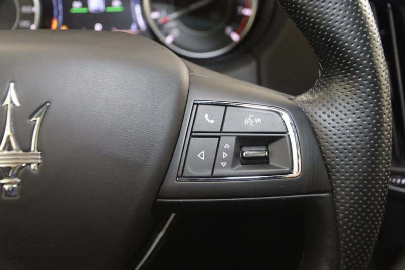 2022 Maserati Levante Modena