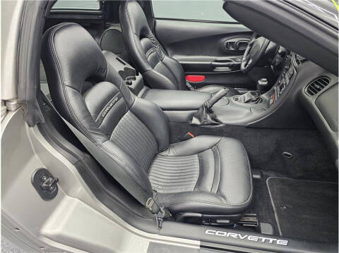 2004 Chevrolet Corvette