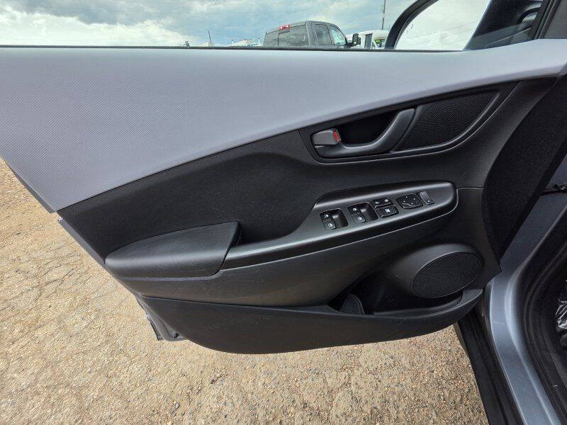 2021 Hyundai Kona SEL