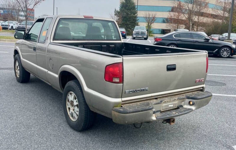 2003 GMC Sonoma SL