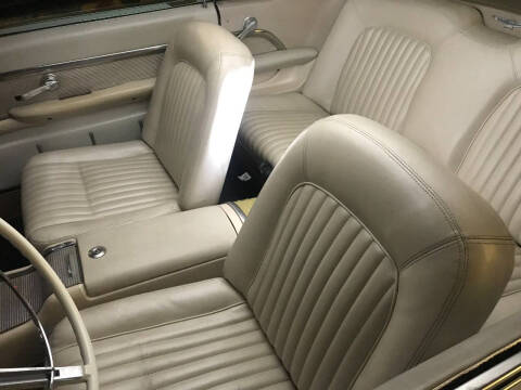 1962 Ford Thunderbird