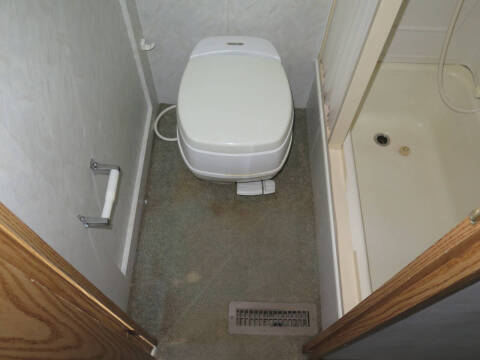 2000 Carriage Cameo F29RKS